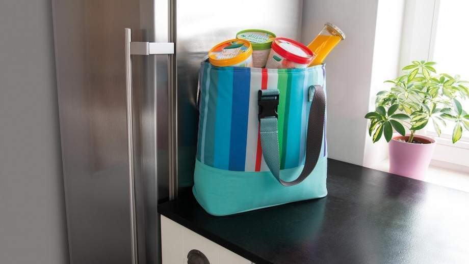 bu02_laguna_kuehltasche_ambiente_02_2020