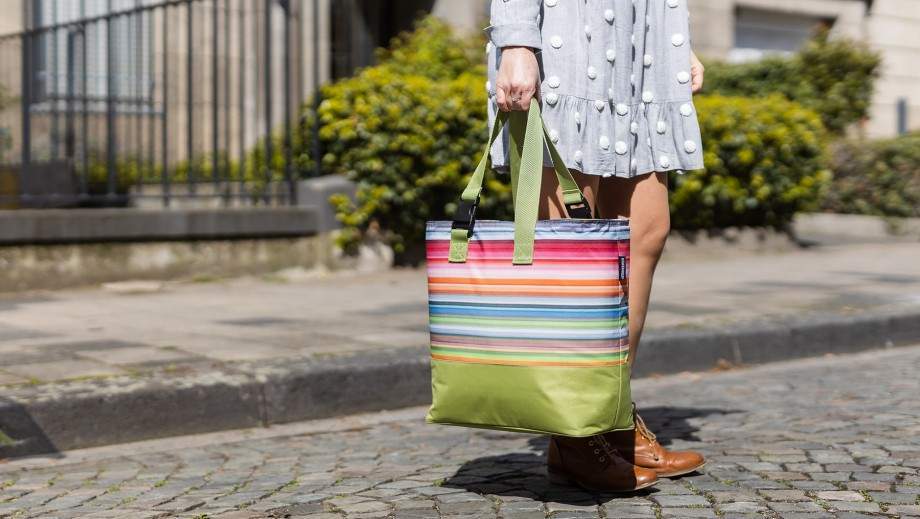 bu04_toulouse_kuehltasche_ambiente_03_2021_1880x1060px(1)